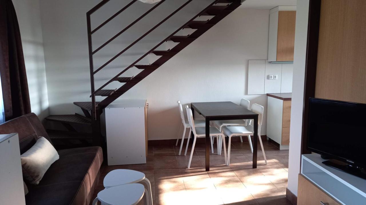 Apartmany Vinarstvi Klucov Lstibor Luaran gambar
