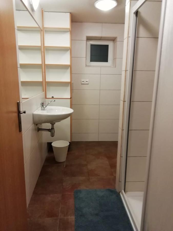 Apartmany Vinarstvi Klucov Lstibor Luaran gambar