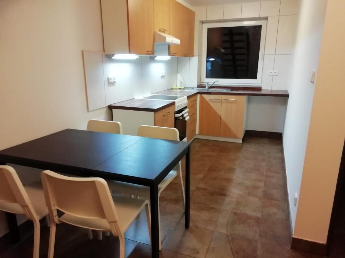 Apartmany Vinarstvi Klucov Lstibor Luaran gambar