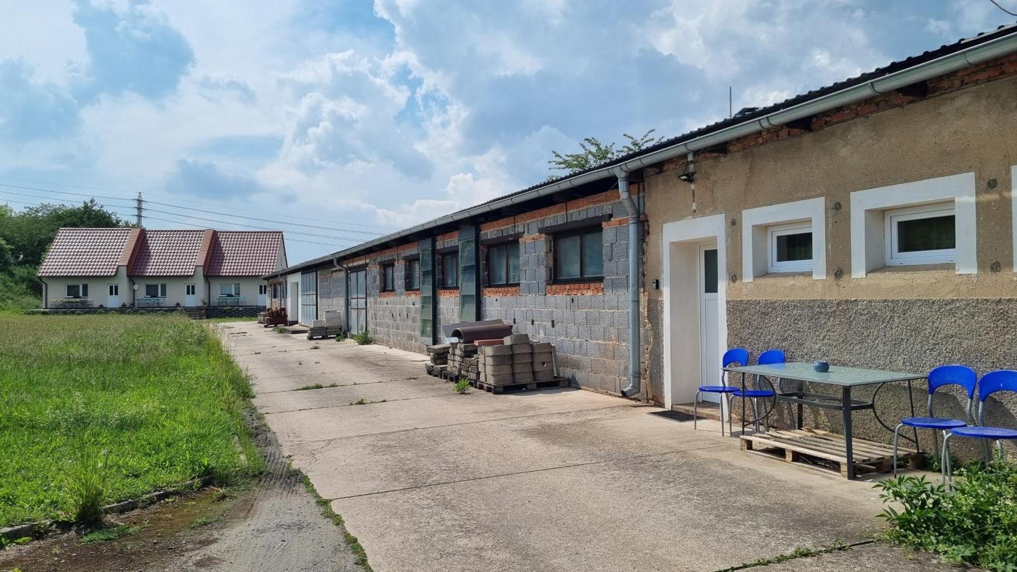 Apartmany Vinarstvi Klucov Lstibor Luaran gambar